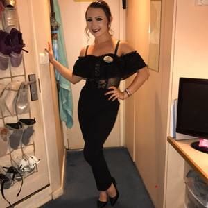 Meet your Posher, Caprie